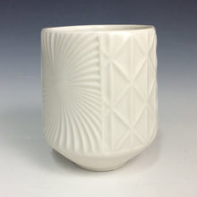 Load image into Gallery viewer, Kelly Justice GJK1218  Tall White 4-Pattern Cup #218

