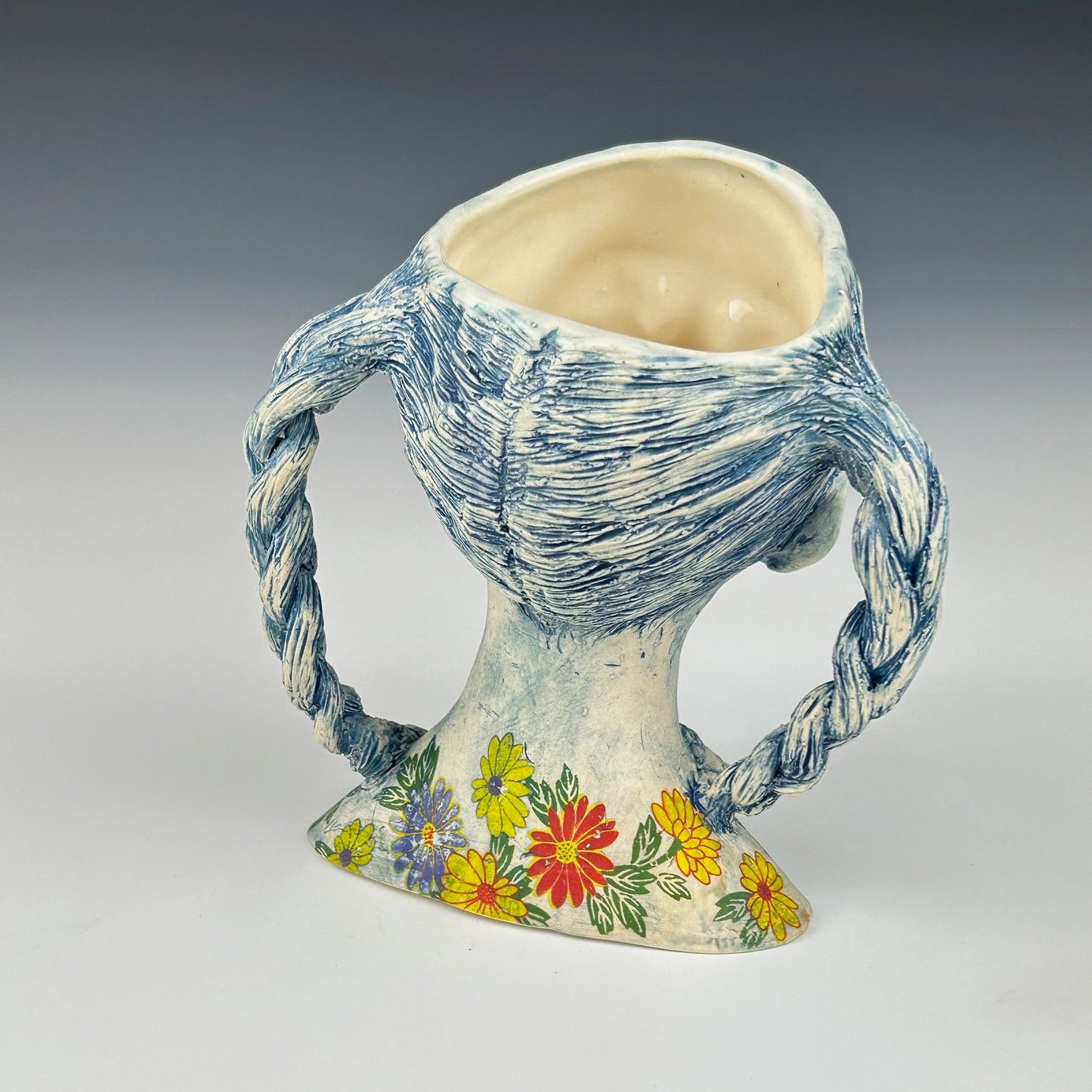 Jee Eun Lee - Large Figure Cup #91